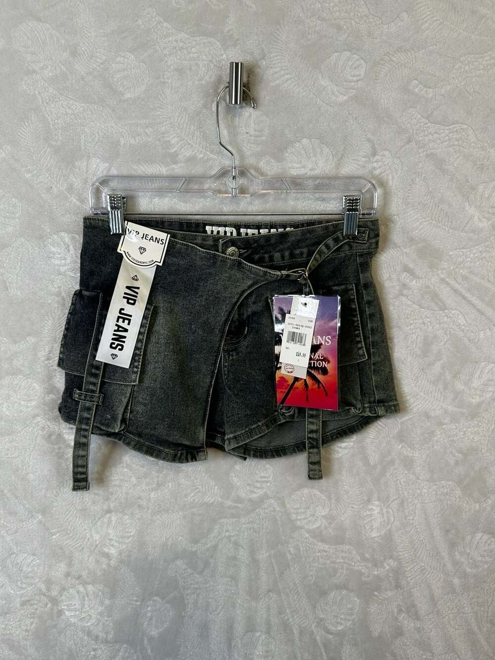 VIP Jeans Size S Black Acid Wash Cargo Wrap Skort Shorts